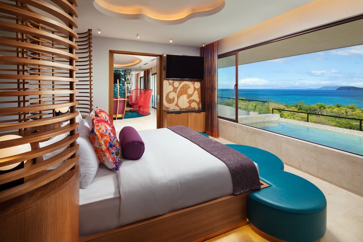 Escape Suite, 1 Bedroom Suite, 1 King, Ocean view, Corner room, Balcony, Plunge pool