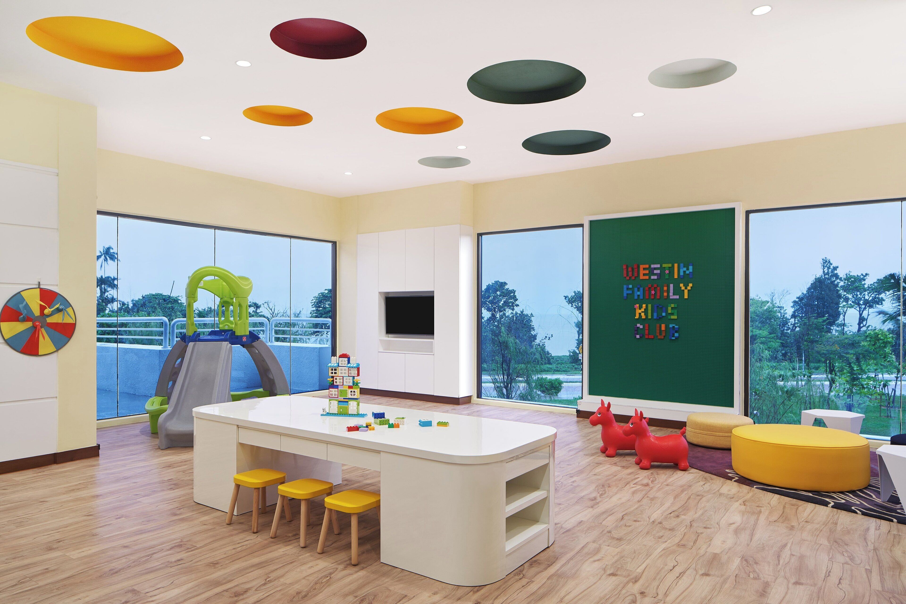 children’s play area – indoor