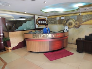 Lobby - ORIENTAL PALACE HOTEL APARTMENT (Dubai)