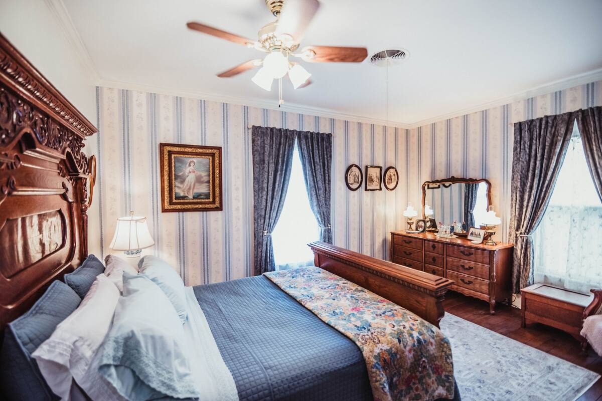 Klassieke kamer, 1 queensize bed | Luxe beddengoed, individueel gedecoreerd, individueel gemeubileerd