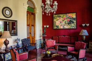 Televisión LED 32 pulgadas con canales de televisión digitales