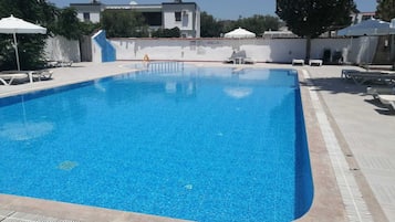 Piscina stagionale all'aperto