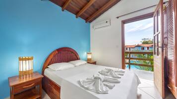 Apartamento Aventura - 2 Andares com Escada | Escrivaninha, cortinas blackout, ferros/tábuas de passar roupa