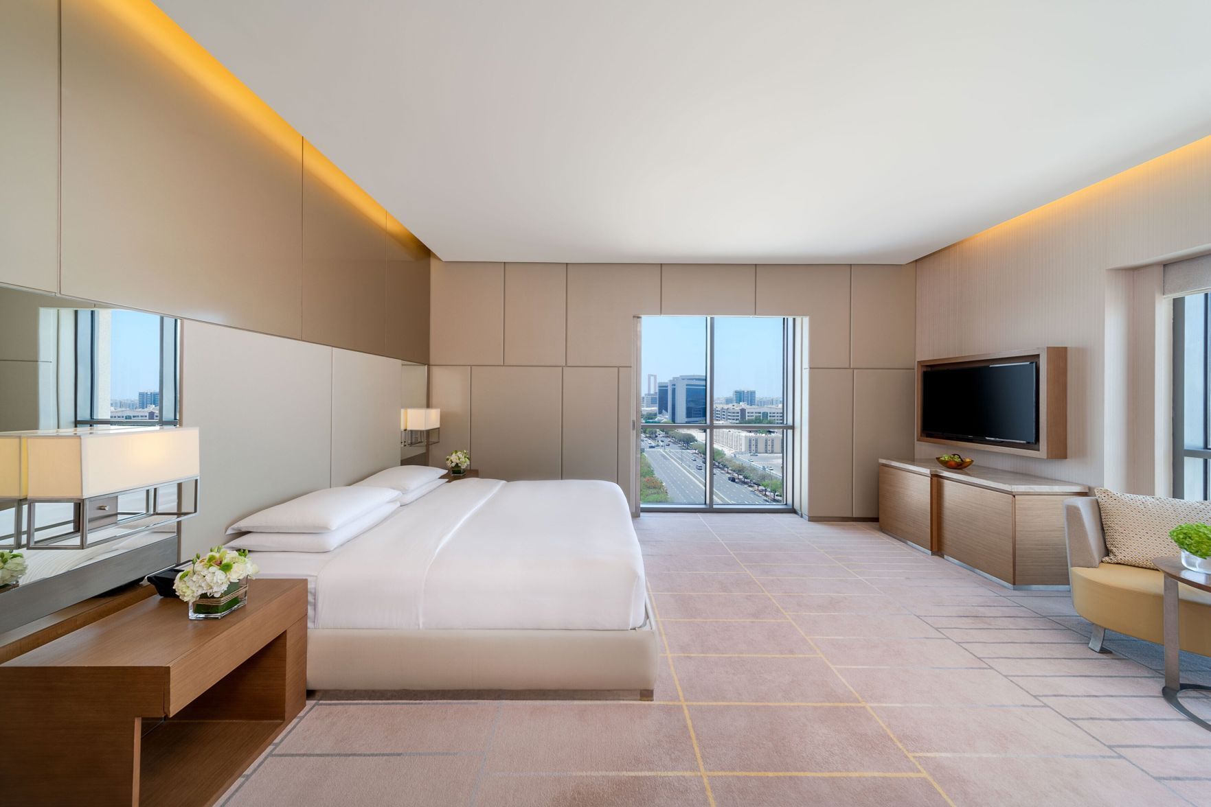 Premium bedding, in-room safe, individually decorated