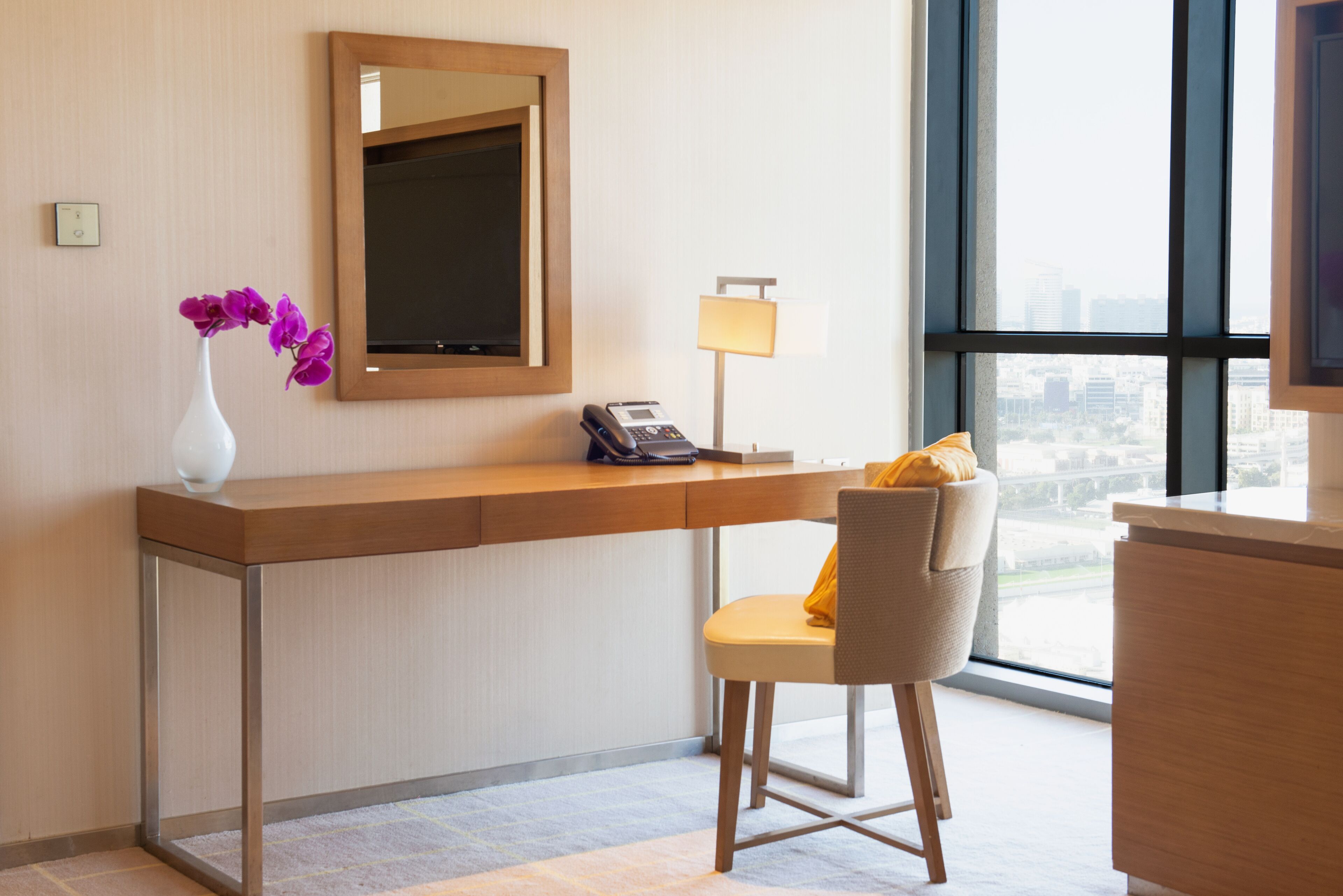 room, 1 double bed | street view