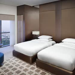 Three Bedroom Family Apartment with Kitchen | 1 bilik tidur, peralatan tempat tidur premium, peti besi dalam bilik
