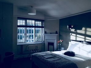 Premium Double Room | Premium bedding, desk, iron/ironing board, free WiFi