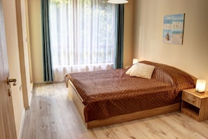 Panoramic Apartment, 2 Bedrooms, Sea View | 2 bedrooms, free WiFi, bed sheets - Waterfront Sea Star 2 bedroom Apartment (Varna)