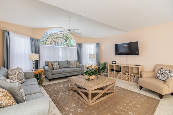 Near Disney: Mickey's Amazing Adventure! Private Home | 4 bedrooms, individually decorated, iron/ironing board