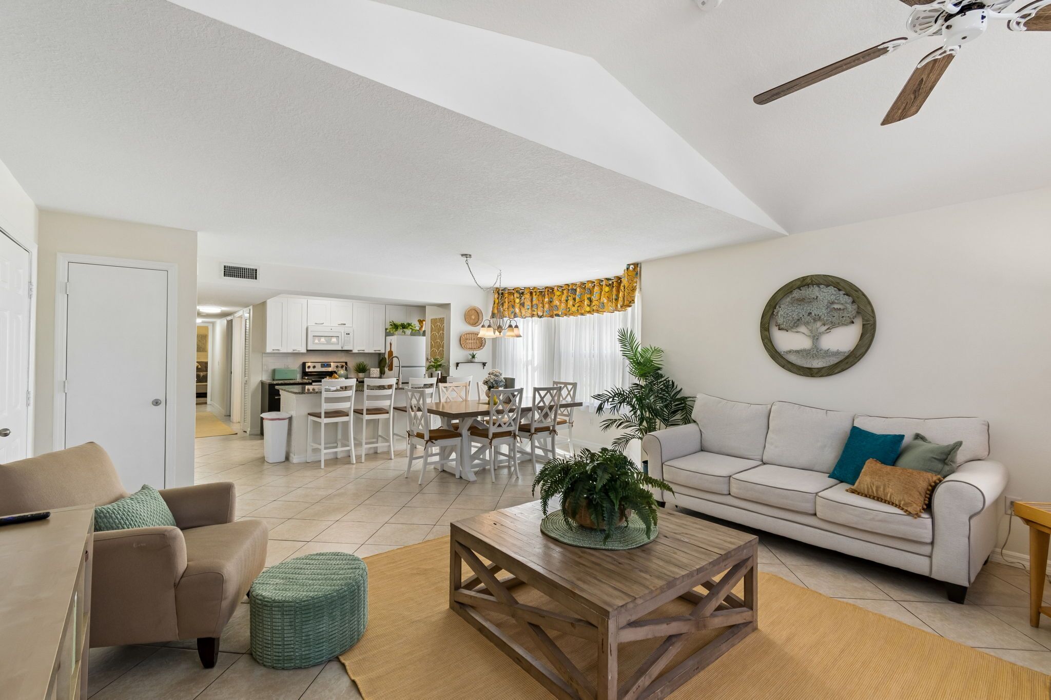 Luxury Condo, 4 Bedrooms, Accessible, Ground Floor | 4 bedrooms, individually decorated, iron/ironing board