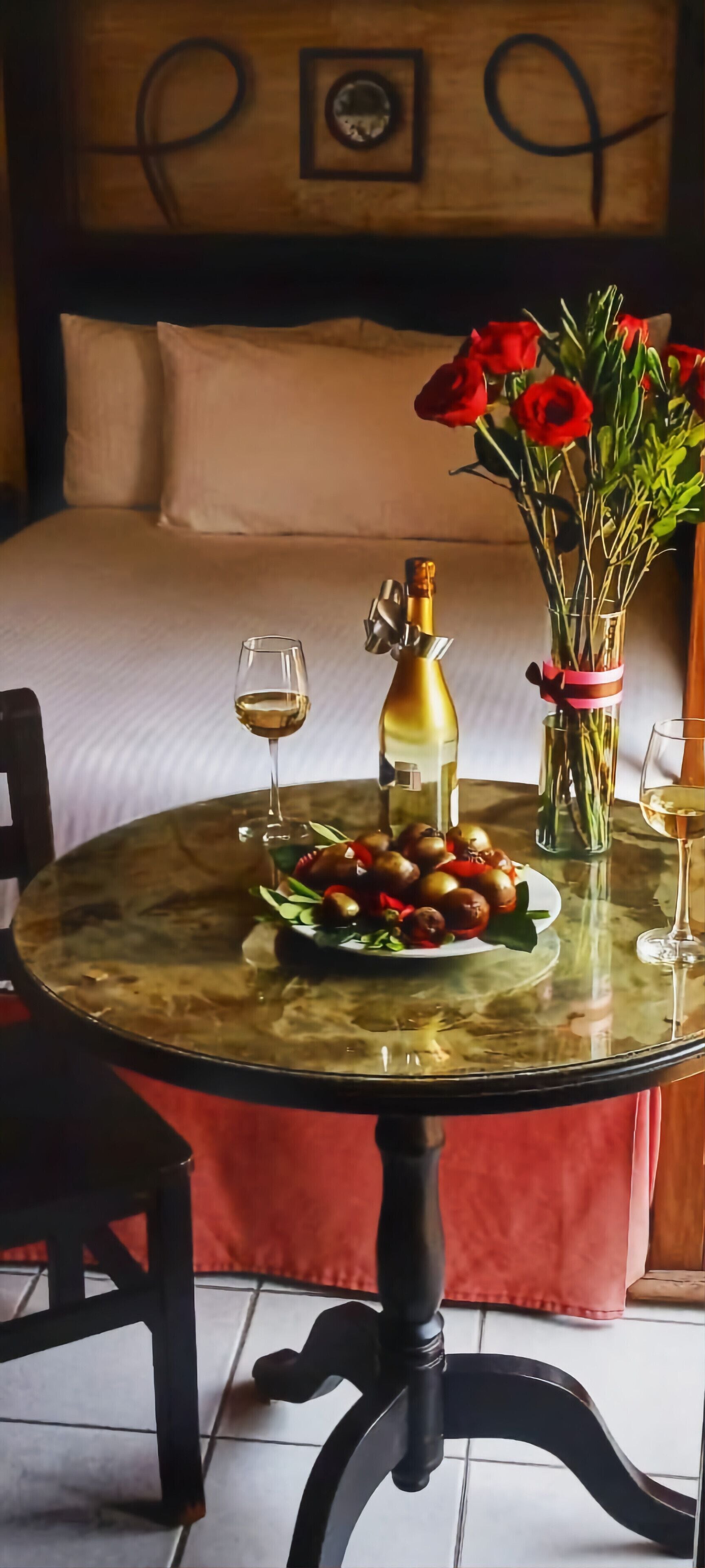 family room | in-room dining