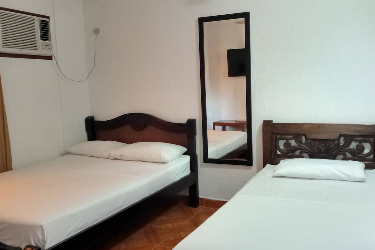 Triple Room | Rollaway beds, free WiFi