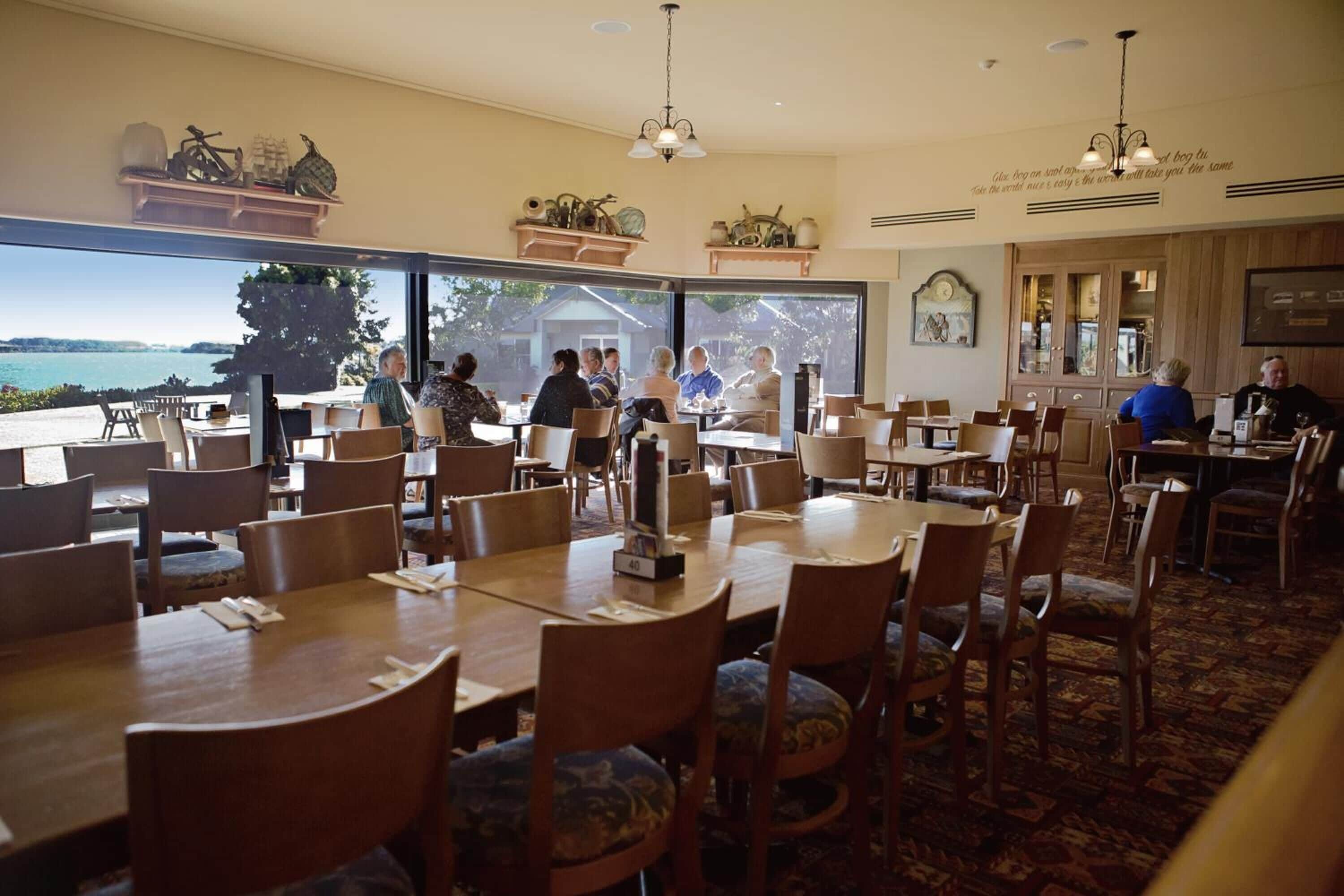 breakfast, lunch and dinner served