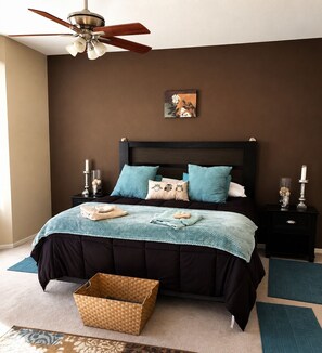 3 bedrooms, iron/ironing board, WiFi, bed sheets