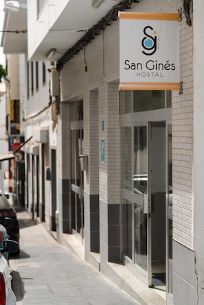 Front of property - Hostal San Gines (Arrecife)