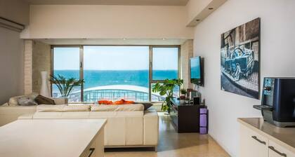 LUXURY 3 ROOMS APARTMENT- FULL SEA VIEW TO GORDON BEACH