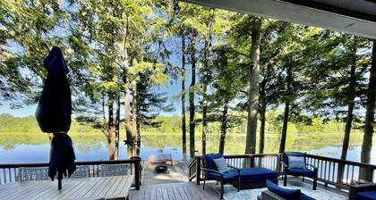 WaterfrontHome-Nature,Views,Peace-up to 12, ideal for Family/Friends/Celebration