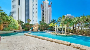Piscine couverte, piscine chauffée