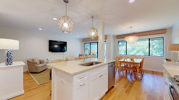 Interior - Fully Renovated Hilton Head Vacation Rental! (Hilton Head)