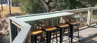 Pet Friendly, Affordable and private Single family home