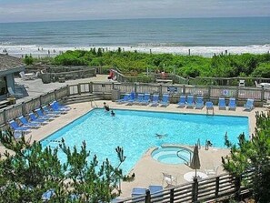 Piscine intérieure, piscine chauffée