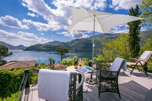Outdoor dining - Morcote Magic View, Morcote, Switzerland (Morcote)