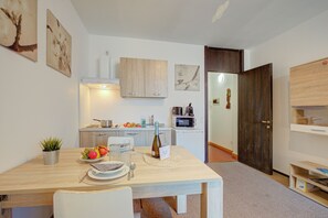 Dining - Home Magnolia, Lugano, Switzerland (Lugano)