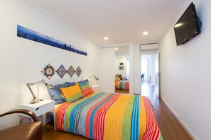 1 chambre, fer et planche à repasser, Wi-Fi, draps fournis