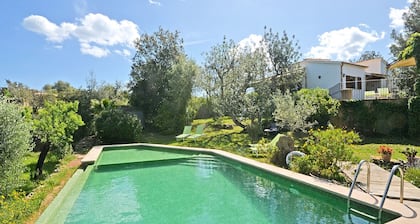 Spiros - Charming country house with pool near the beach in AlcĂșdia