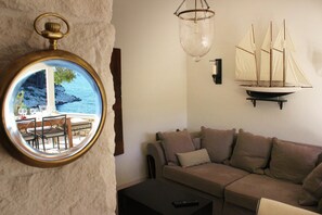 Flachbildfernseher, DVD-Player