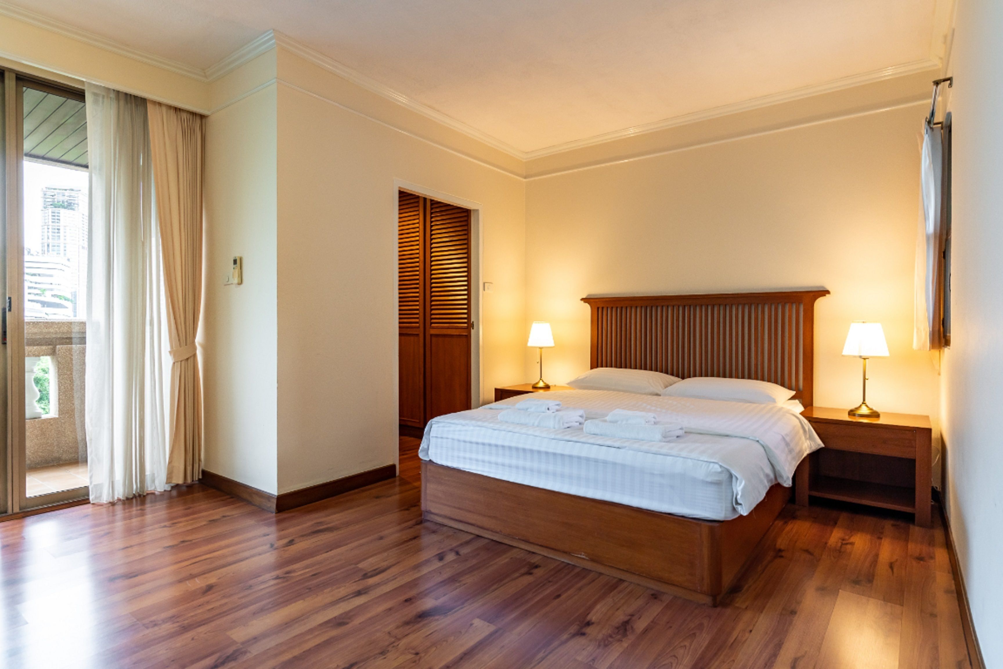 3 bedrooms, minibar, in-room safe, individually furnished