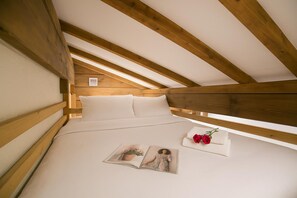 Wi-Fi de cortesia, roupa de cama