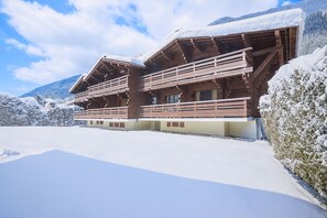 Property Building - Améthystes D12 Ski In/Ski Out w/Shared Pool in Argentière-Chamonix, Argentière (Chamonix), France (Argentière (Chamonix))
