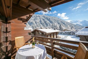 Balcony - Améthystes D12 Ski In/Ski Out w/Shared Pool in Argentière-Chamonix, Argentière (Chamonix), France (Argentière (Chamonix))