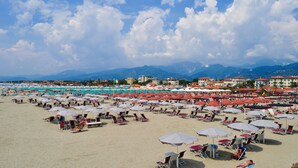 Unclassified image, 3 of 35, button - Villa Pallina 4BR Villa with Private Pool, Massarosa, Italy (Massarosa)