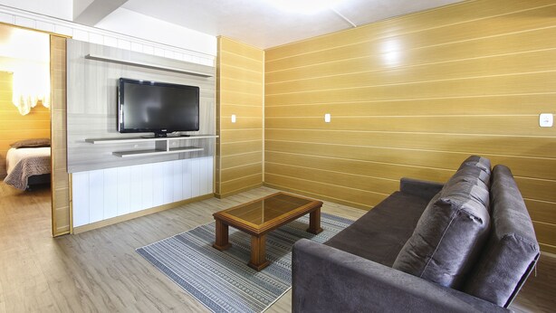 House, 1 Bedroom | Living room | TV - My Home - Dalia 1 (Gramado)
