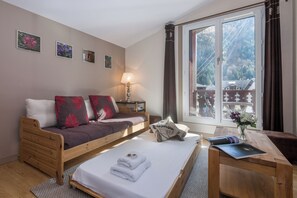 1 Schlafzimmer, Bügeleisen/Bügelbrett, Bettwäsche