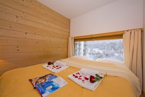 2 bedrooms, bed sheets - Résidence Grand Roc - Ancolies 220, Argentière (Chamonix), France (Argentière (Chamonix))