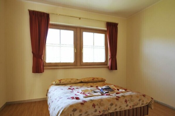 1 chambre, Wi-Fi gratuit, draps fournis