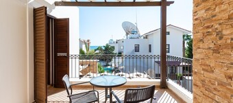 Villa Poseidon By Ezoria Villas