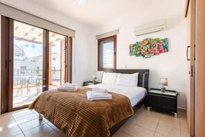 3 bedrooms, iron/ironing board, WiFi