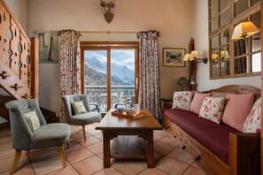 Televisie en een open haard