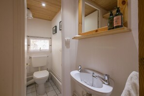 Baignoire, serviettes fournies