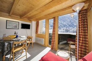 Télévision à écran plat