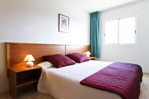 Chambre avec lit doublé
