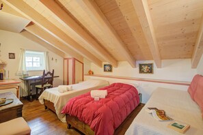 4 Schlafzimmer, kostenloses WLAN, Bettwäsche