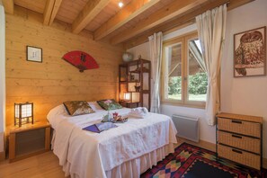 3 chambres, Wi-Fi gratuit, draps fournis