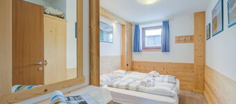 Italia 2 Ski in-Ski out 50m, Livigno, Italy