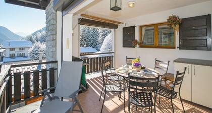 Résidence Edelweiss 4, ArgentiÚre (Chamonix), France