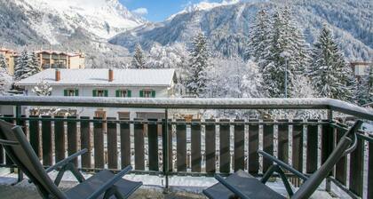 Résidence Edelweiss 4, ArgentiÚre (Chamonix), France